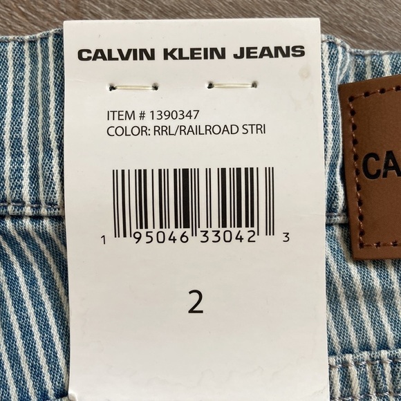 Calvin Klein Railroad Stripes Rolled Cuff Denim Shorts Size 2 NWT - Picture 8 of 13